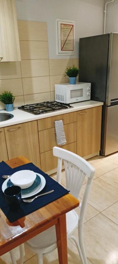 Apartament Granatowy Swietoduska 12 Lublin Exterior foto